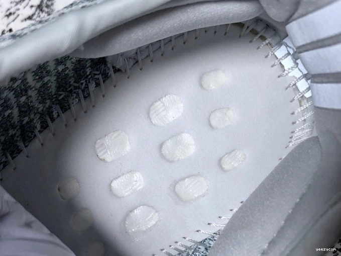 Adidas Cloud White Yeezy Boost 350 FW5317 V2 Reflective 0719